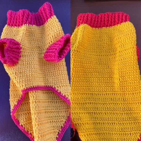 Dog dresses/Shirts - Picture 1 of 2